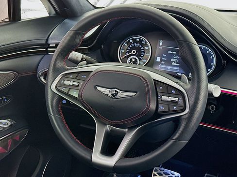Used 2024 Genesis GV70 3.5T Sport w/ Sport Advanced Package image 8