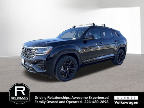 New 2026 Volkswagen Atlas Cross Sport SEL R-Line image 4