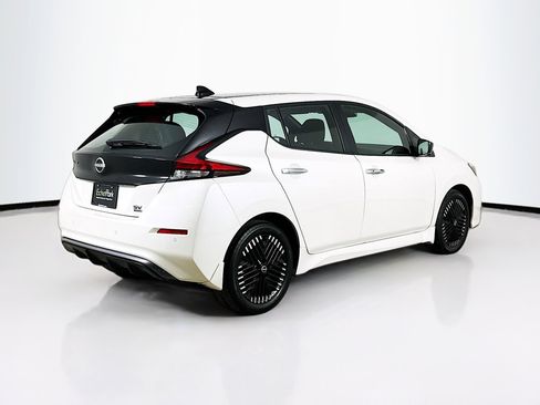 Used 2023 Nissan Leaf SV Plus image 9