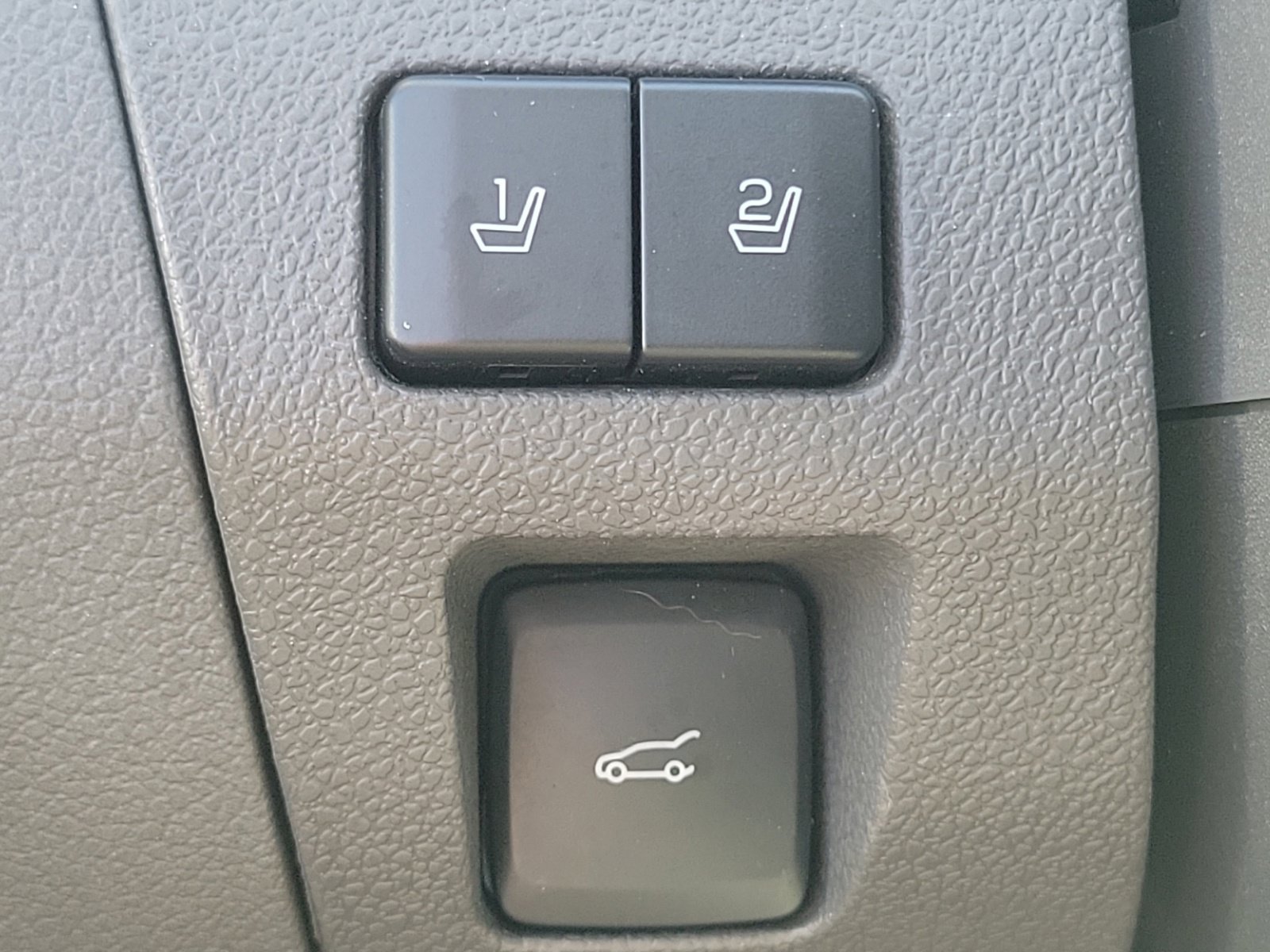 Used 2013 Ford Edge Limited FWD image 34