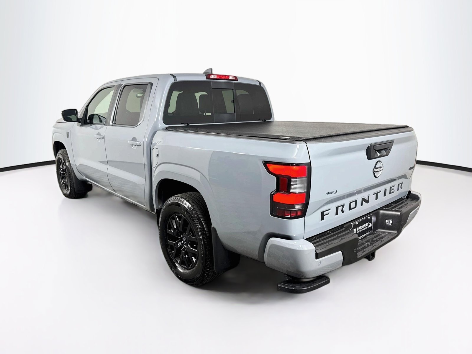 Used 2026 Nissan Frontier SV w/ Tow Package AWD/4WD image 5