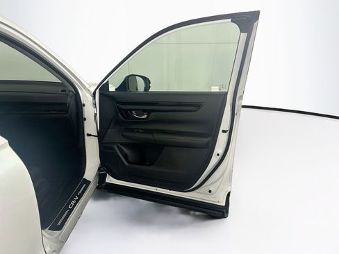 Used 2023 Honda CR-V EX-L image 34