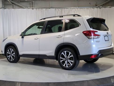 Used 2022 Subaru Forester Limited image 8