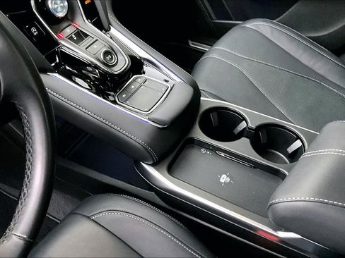 Certified 2025 Acura RDX SH-AWD w/ Technology Package image 18