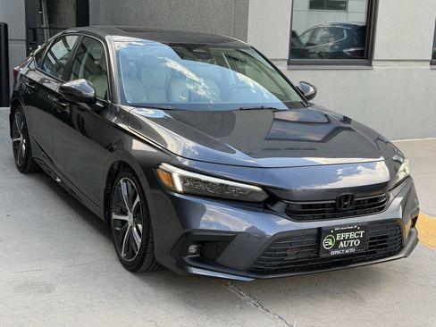 Used 2023 Honda Civic Touring image 7