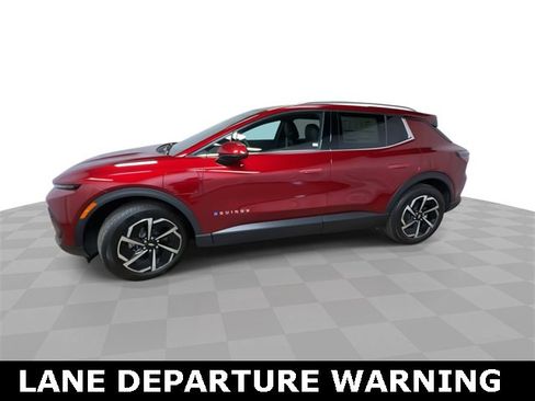 Used 2026 Chevrolet Equinox EV LT image 8