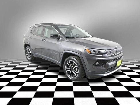 Used 2022 Jeep Compass Limited AWD/4WD image 11