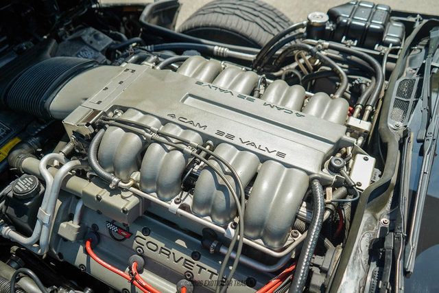 Used 1990 Chevrolet Corvette ZR-1 RWD image 26
