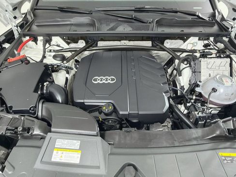 Used 2023 Audi Q5 2.0T Premium w/ Convenience Package AWD/4WD image 30