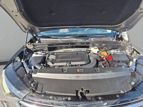 Certified 2021 Buick Envision Preferred FWD image 61