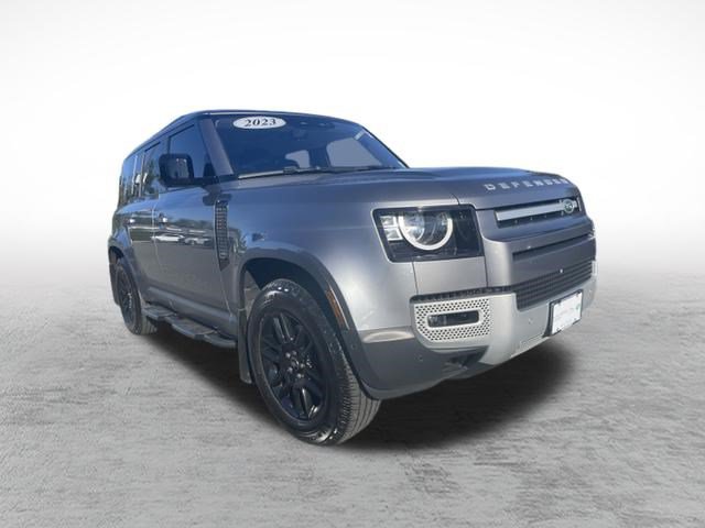 Used 2023 Land Rover Defender 110 S AWD/4WD image 3
