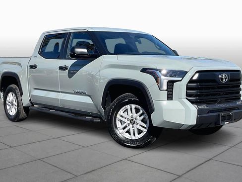 New 2026 Toyota Tundra SR5 image 2