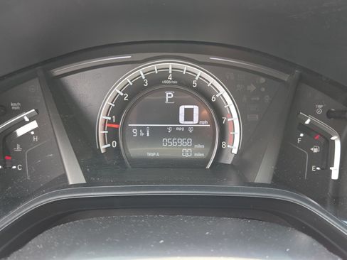 Used 2019 Honda CR-V LX image 25