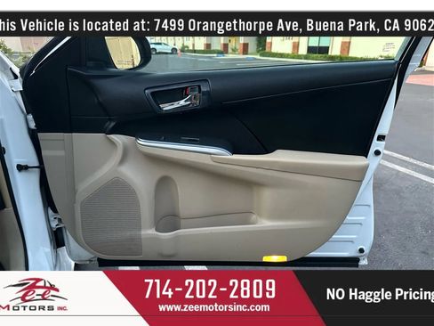 Used 2014 Toyota Camry LE image 35