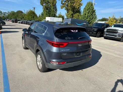 Used 2019 Kia Sportage LX AWD/4WD image 4