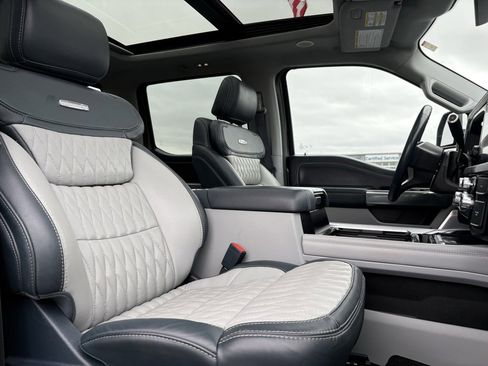 Used 2024 Ford F350 Limited image 26