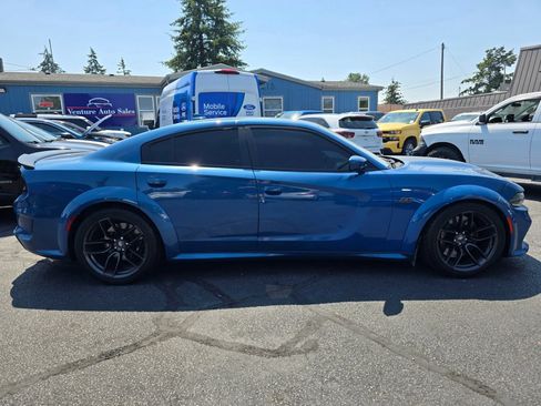 Used 2021 Dodge Charger Scat Pack RWD image 5
