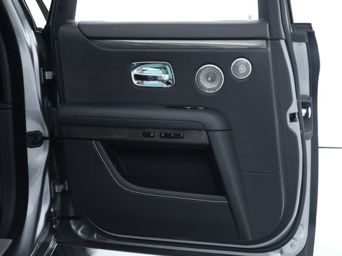 Used 2023 Rolls-Royce Ghost Black Badge image 35
