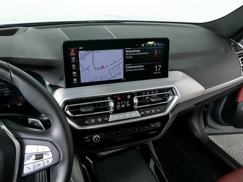 Used 2024 BMW X3 sDrive30i image 12