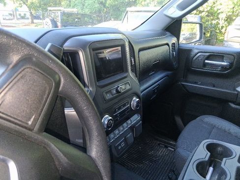Used 2025 GMC Sierra 1500 Pro w/ Pro Value Package RWD image 14