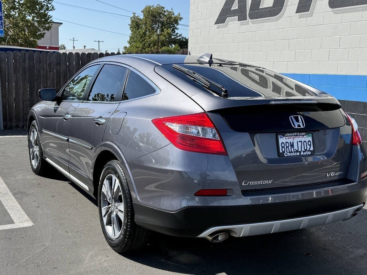 Used 2015 Honda Crosstour EX-L image 4