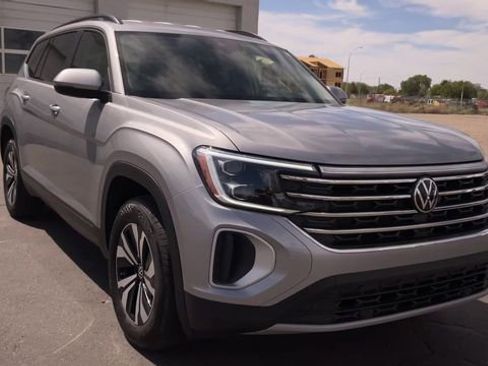 Used 2026 Volkswagen Atlas SE AWD/4WD image 4