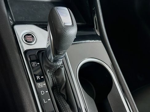 Used 2024 Nissan Altima 2.5 SV image 23