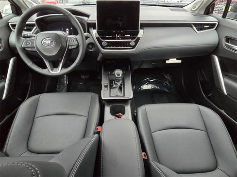 New 2026 Toyota Corolla Cross XLE image 20