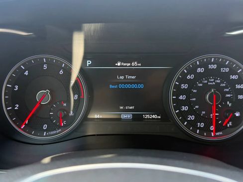 Used 2019 Genesis G70 2.0T Advanced w/ Sport Package AWD/4WD image 16