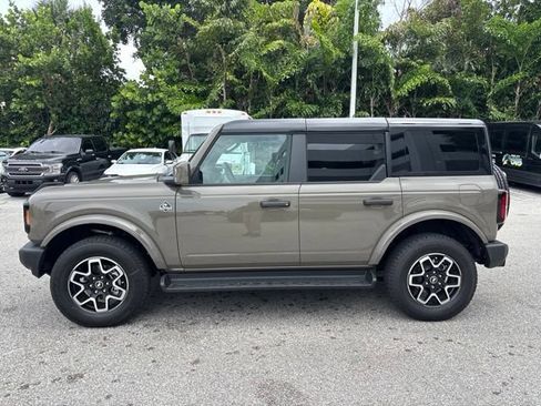 Used 2026 Ford Bronco Outer Banks AWD/4WD image 4