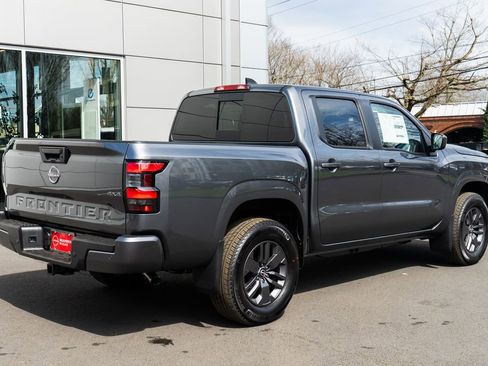 New 2026 Nissan Frontier SV w/ SV Convenience Package AWD/4WD image 6