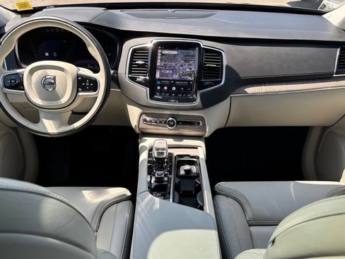 Used 2023 Volvo XC90 T8 Ultimate w/ Lounge Package AWD/4WD image 6