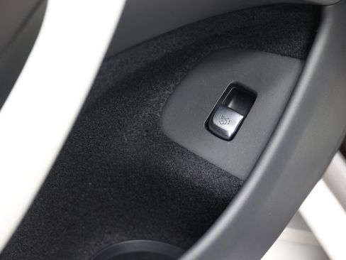 Used 2022 Mercedes-Benz AMG GT 53 w/ Executive Rear Seat Package image 13