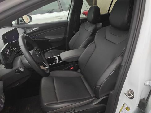 Used 2024 Volkswagen ID.4 S RWD image 7