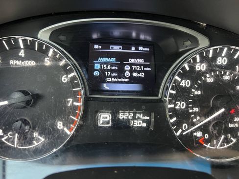 Used 2015 Nissan Pathfinder Platinum AWD/4WD image 28