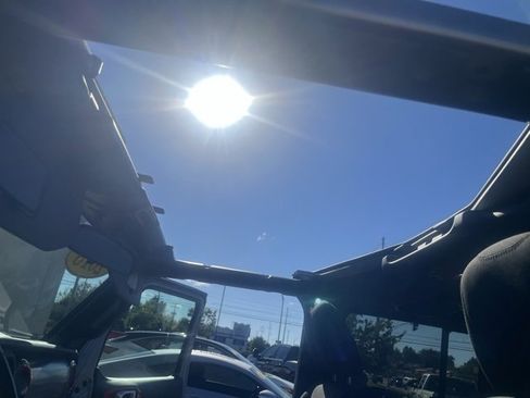 Used 2018 Jeep Wrangler Unlimited Sport S image 44