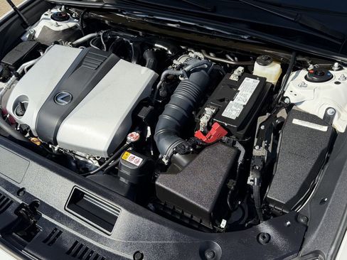 Used 2024 Lexus ES 350 350 w/ Accessory Package (Z1) image 31