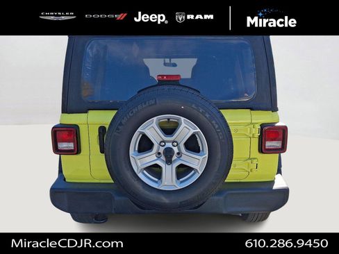 Certified 2023 Jeep Wrangler Sport S image 6