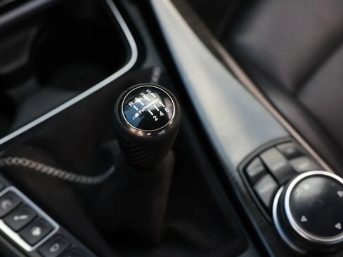 Used 2015 BMW M3 RWD image 43