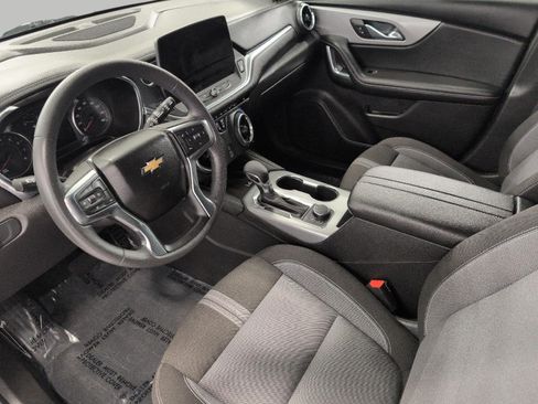 Used 2024 Chevrolet Blazer LT w/ Convenience Package AWD/4WD image 9
