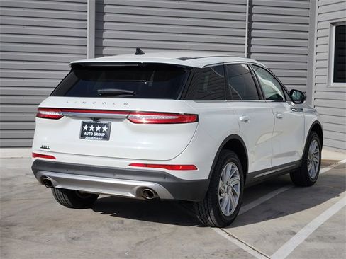 Used 2023 Lincoln Corsair FWD image 9