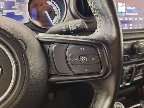 Used 2023 Jeep Wrangler Unlimited w/ Cold Weather Group AWD/4WD image 19