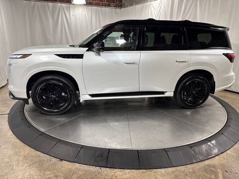 New 2026 INFINITI QX80 4WD w/ Sport Exterior Package image 6