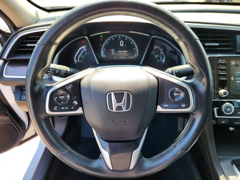 Certified 2021 Honda Civic EX image 9