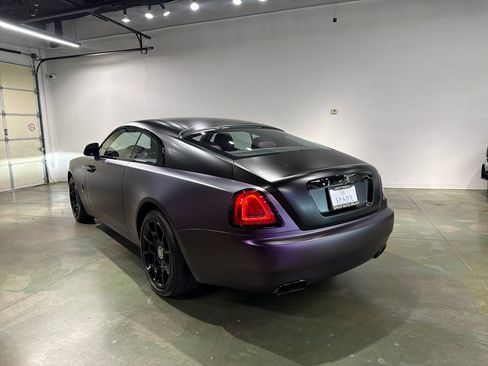 Used 2018 Rolls-Royce Wraith image 6