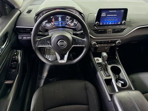 Used 2021 Nissan Altima 2.5 SV image 17