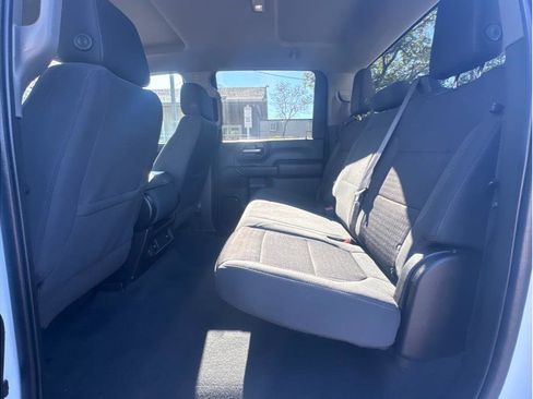 Used 2021 Chevrolet Silverado 2500 LT w/ Fleet Comfort Package image 12