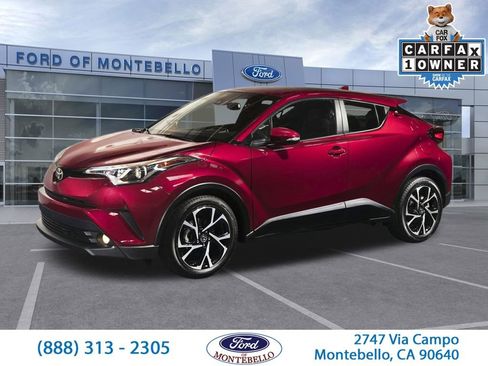 Used 2018 Toyota C-HR XLE image 1