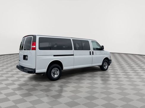 Certified 2024 Chevrolet Express 3500 LT w/ LT Preferred Equipment Group RWD image 11