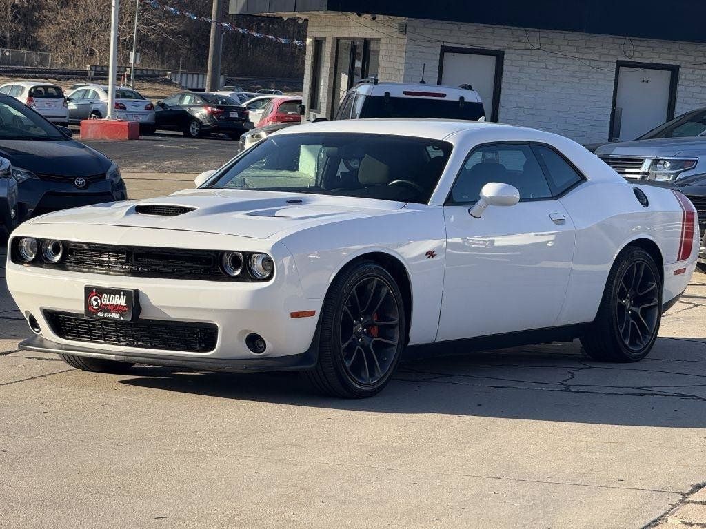 Used 2021 Dodge Challenger R/T Scat Pack RWD image 3
